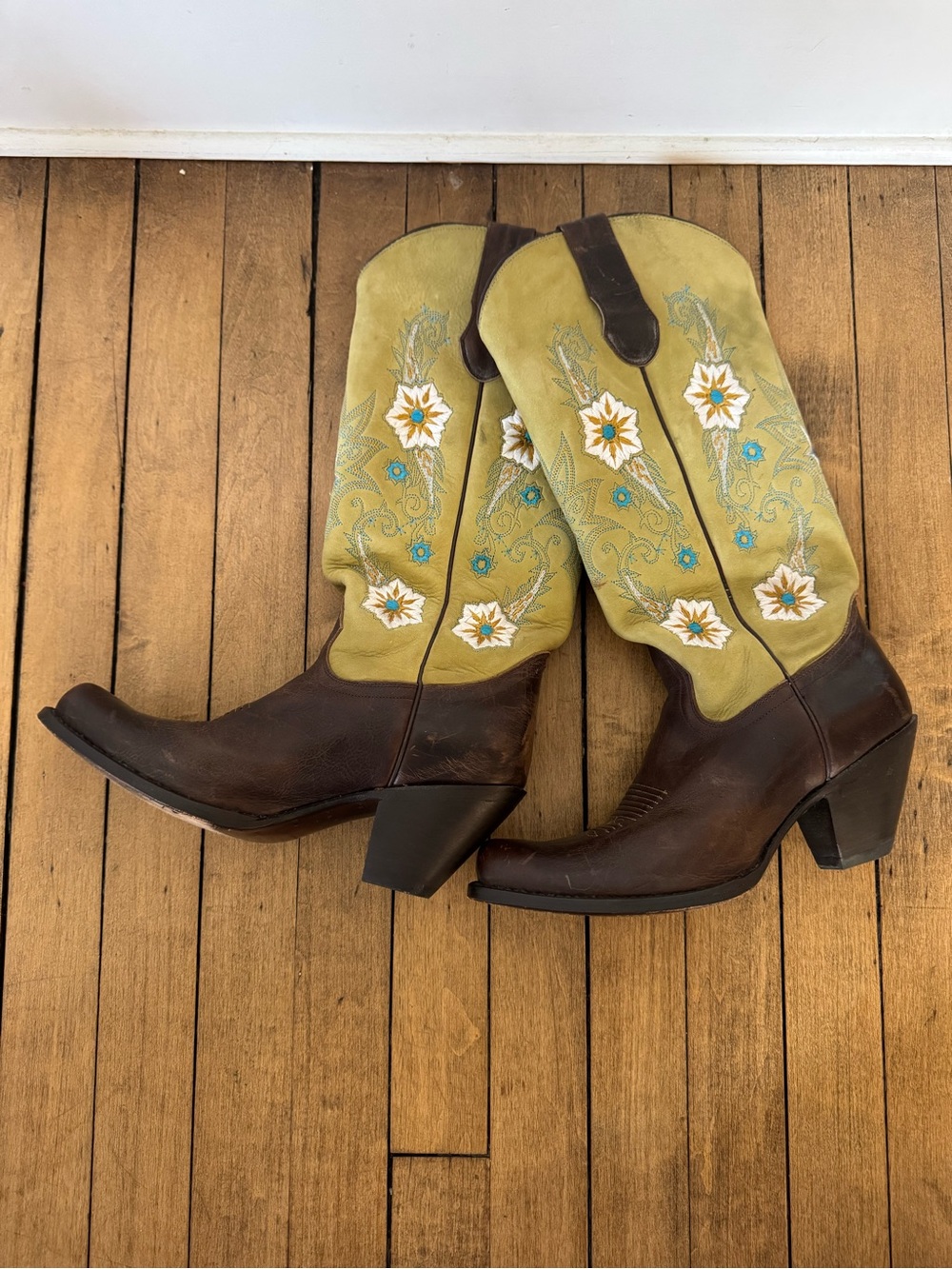Double H Sonora Buckaroo Boho Floral Embroidered Suede Western Cowboy Boots - Picture 2 of 11